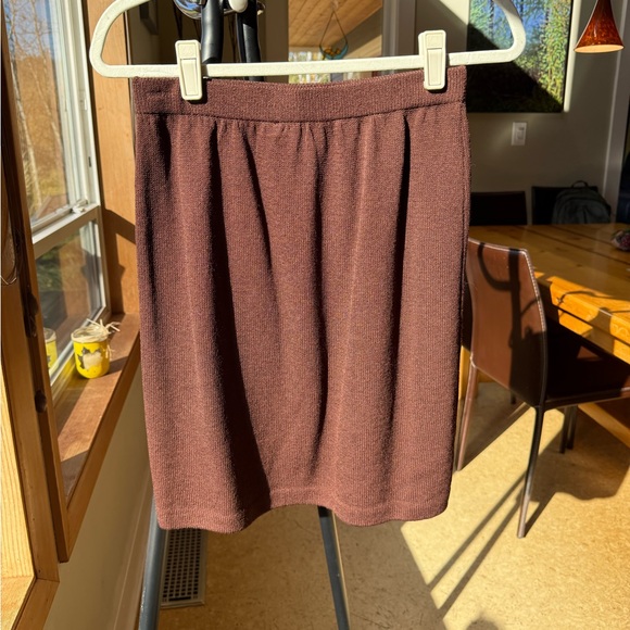 St. John Brown Jacket with Checkered Trim & Matching Skirt - Picture 8 of 9